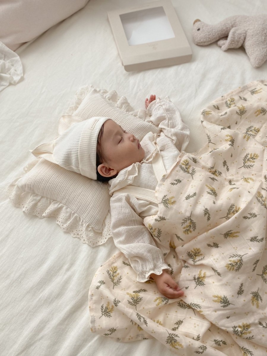 おくるみの巻き方完全マニュアル!新生児の寝かしつけにオススメのおくるみ - Stella Mimore