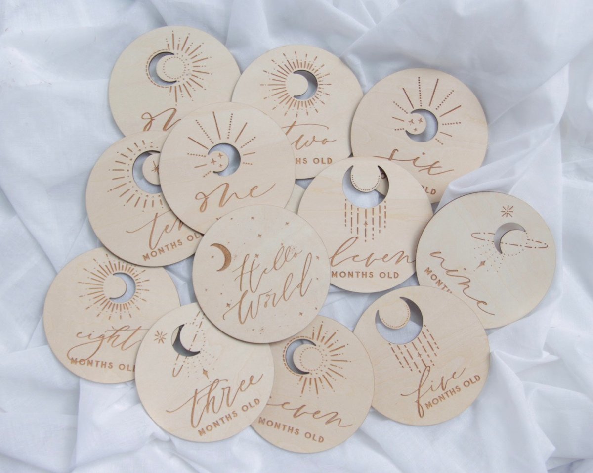 マイルストーンディスク / Moon