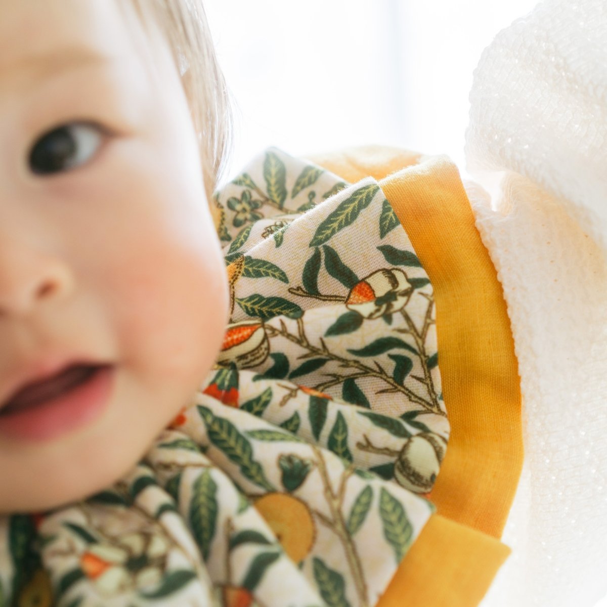 フリルスタイ / ウィリアム・モリス フルーツ（日本製） - Stella Mimore