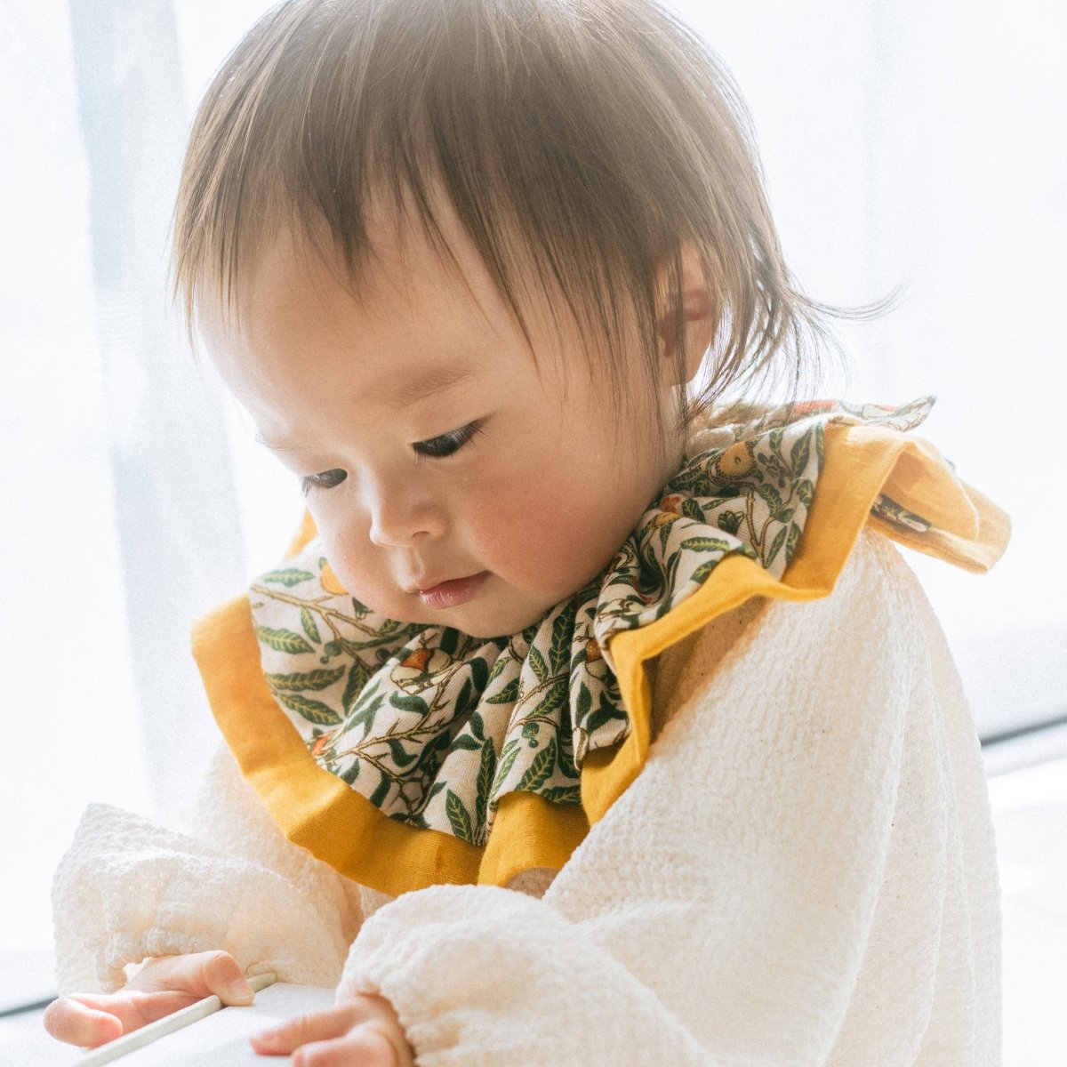 フリルスタイ / ウィリアム・モリス フルーツ（日本製） - Stella Mimore